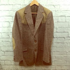 Pendleton sport jacket w/ suede elbow patches